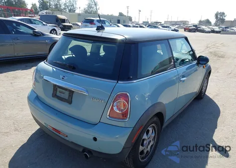 2013 Mini Hardtop Cooper из США, поврежденный, VIN WMWSU3C57DT680955